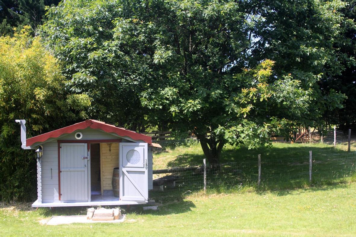 فندق Roulotte Irlandaise Polly Saint-Vincent-en-Bresse المظهر الخارجي الصورة